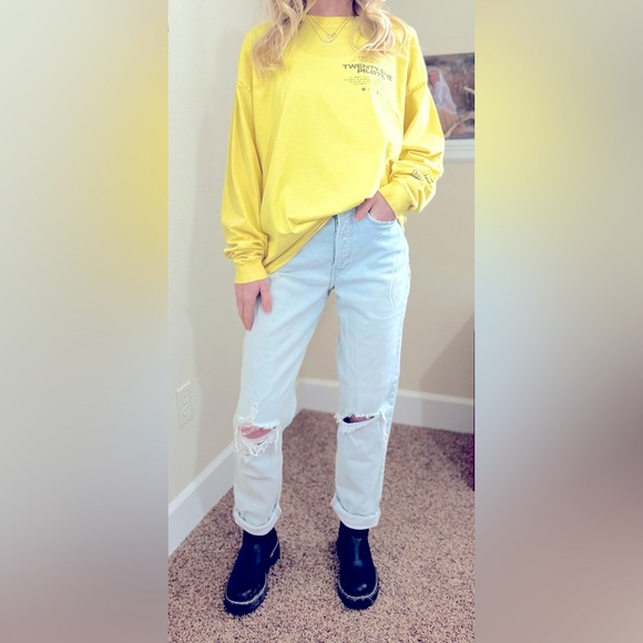 Tops - Twenty One Pilots Thrifted Tee